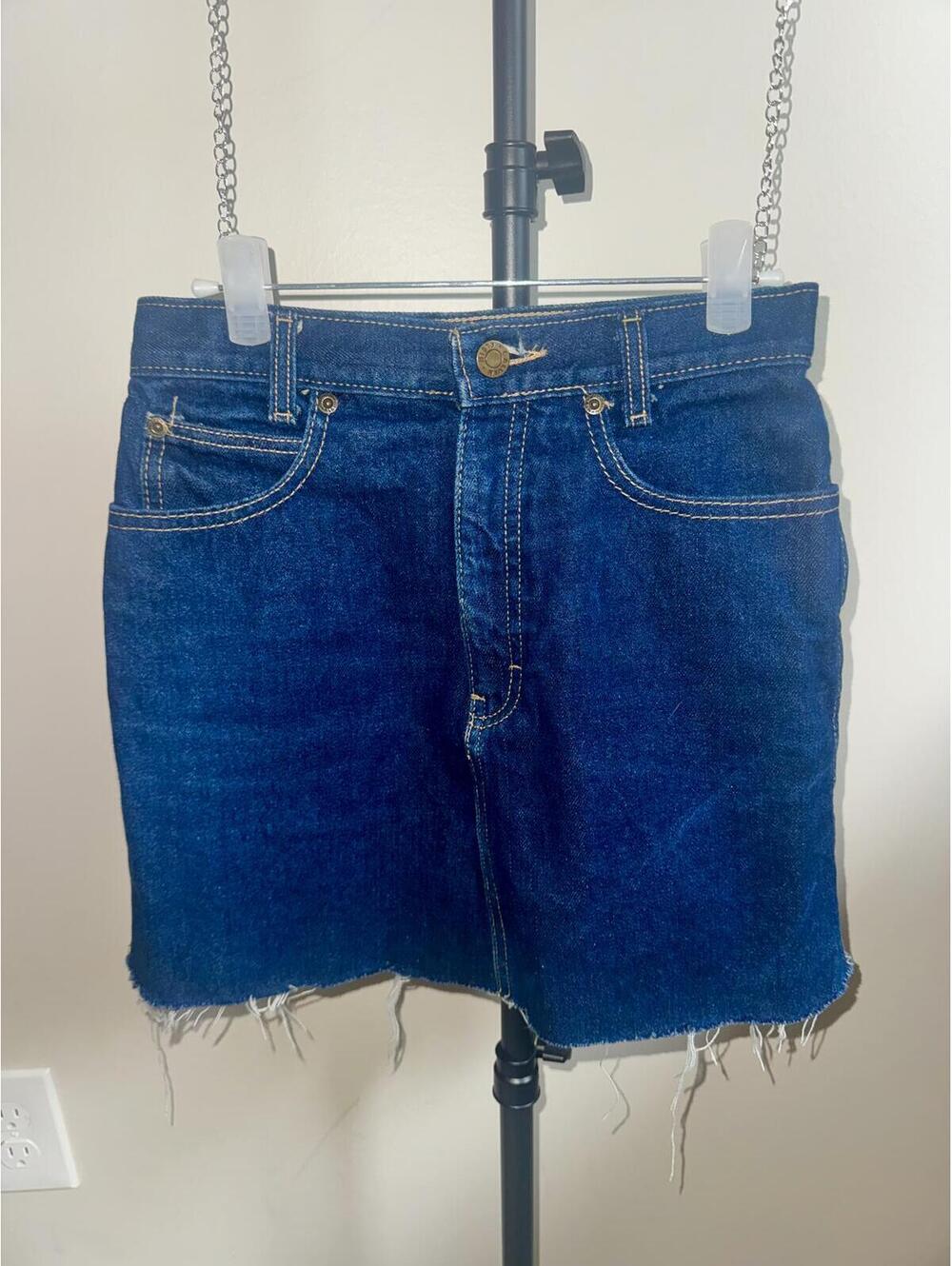 Calvin Klein Denim Mini Skirt Size 0 Raw Hem Y2K Blue Jean Skirt